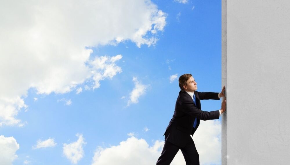 SUPERA CONDICIONAMIENTOS O BARRERAS MENTALES